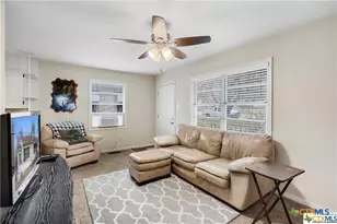 1902 S 9th St, Temple, TX 76504 - Photo 5