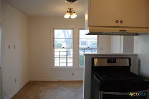 1818 S 35th St, Temple, TX 76504 - Photo 7