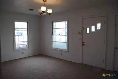 1818 S 35th Street, Temple, TX 76504 - Photo 3