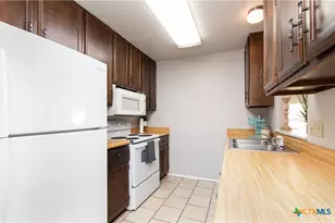 1711 Iris Cir, Temple, TX 76502 - Photo 5