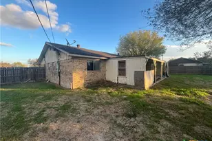 709 Pheasant Dr, Victoria, TX 77905 - Photo 19