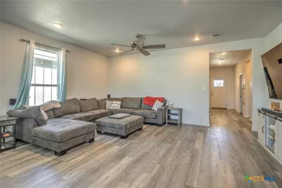 1924 Hayes Street, Temple, TX 76502 - Photo 7