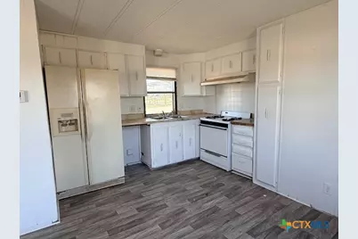 135 Creekway Lane, Seguin, TX 78155 - Photo 3