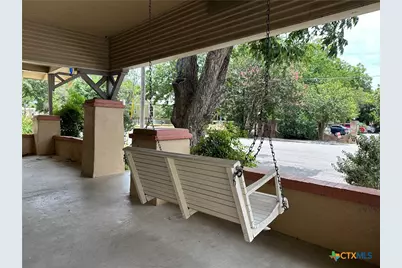 420 W San Antonio Street, San Marcos, TX 78666 - Photo 9