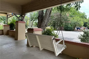 420 W San Antonio St, San Marcos, TX 78666 - Photo 9