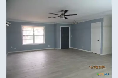 606 E 12th Avenue, Belton, TX 76513 - Photo 3