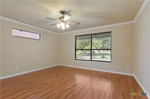 1005 Fort Davis St, Georgetown, TX 78633 - Photo 11