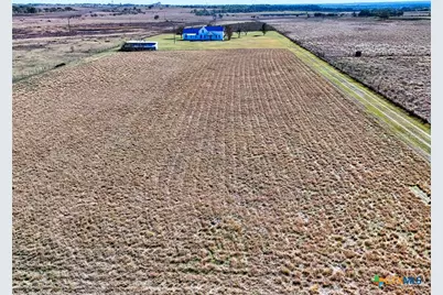 1165 County Road 238, Georgetown, TX 78633 - Photo 3