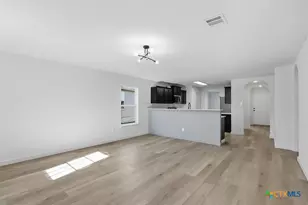 4001 Cressler Ln, Jarrell, TX 76537 - Photo 13