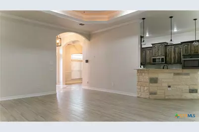 8006 Preston Hollow Drive, Killeen, TX 76542 - Photo 9