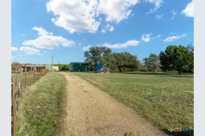 853 County Road 4390, Kempner, TX 76539 - Photo 25