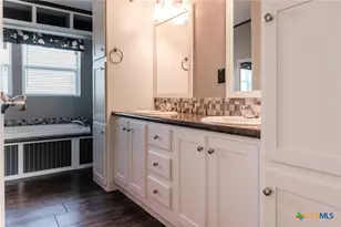 602 Thomaston River Rd, Cuero, TX 77954 - Photo 17