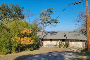 2807 Westview Dr, Canyon Lake, TX 78133 - Photo 1