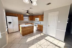 206 Atkinson Ave, Copperas Cove, TX 76522 - Photo 9