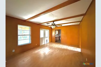 301 Angus Street, Victoria, TX 77904 - Photo 5