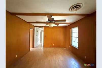 301 Angus Street, Victoria, TX 77904 - Photo 3