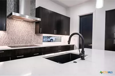 2109 Bella Vista, Canyon Lake, TX 78133 - Photo 5