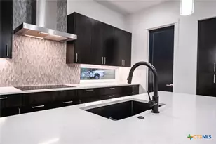 2109 Bella Vista, Canyon Lake, TX 78133 - Photo 5