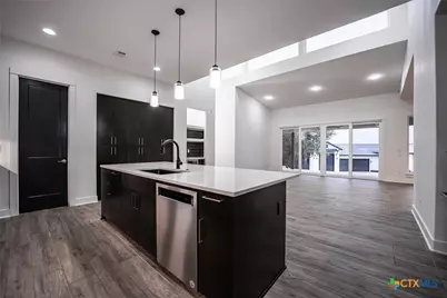 2109 Bella Vista, Canyon Lake, TX 78133 - Photo 7