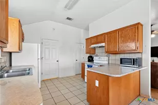 2907 Hydrangea Ave, Killeen, TX 76549 - Photo 5