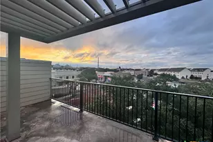 1009 Highknoll Ln, Georgetown, TX 78628 - Photo 3