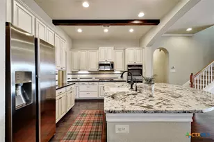 930 Dulce Vista, San Antonio, TX 78260 - Photo 5