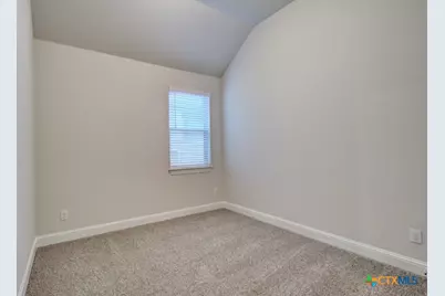 2031 Stephanie Avenue, New Braunfels, TX 78132 - Photo 15