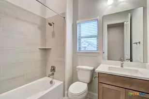 2031 Stephanie Ave, New Braunfels, TX 78132 - Photo 9
