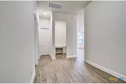 2031 Stephanie Avenue, New Braunfels, TX 78132 - Photo 11