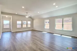 1724 Heritage Maples, New Braunfels, TX 78132 - Photo 13