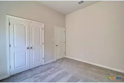 1724 Heritage Maples, New Braunfels, TX 78132 - Photo 7