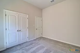 1724 Heritage Maples, New Braunfels, TX 78132 - Photo 7