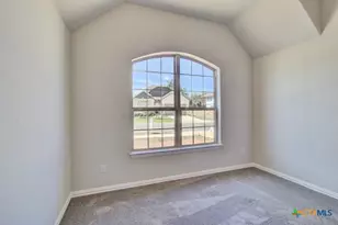 1724 Heritage Maples, New Braunfels, TX 78132 - Photo 3