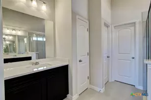 1724 Heritage Maples, New Braunfels, TX 78132 - Photo 17