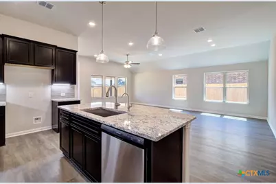 1724 Heritage Maples, New Braunfels, TX 78132 - Photo 11