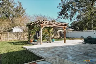 201 N Victoria St, Victoria, TX 77901 - Photo 35