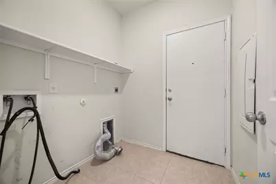 308 Bedford Falls Lane, Jarrell, TX 76537 - Photo 35