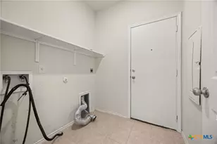 308 Bedford Falls Ln, Jarrell, TX 76537 - Photo 35