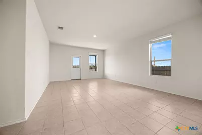 308 Bedford Falls Lane, Jarrell, TX 76537 - Photo 15