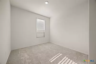 308 Bedford Falls Lane, Jarrell, TX 76537 - Photo 33