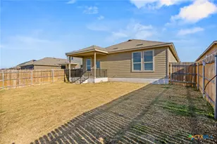 308 Bedford Falls Ln, Jarrell, TX 76537 - Photo 39