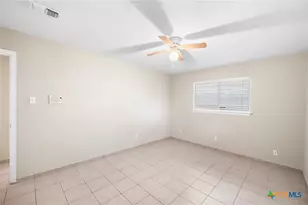 5523 King Richard St, San Antonio, TX 78229 - Photo 27