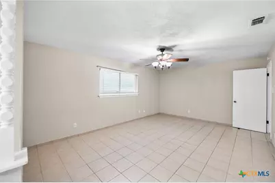 5523 King Richard Street, San Antonio, TX 78229 - Photo 33