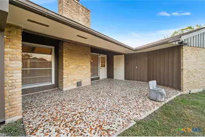 5523 King Richard Street, San Antonio, TX 78229 - Photo 39