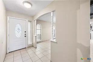 5523 King Richard St, San Antonio, TX 78229 - Photo 5