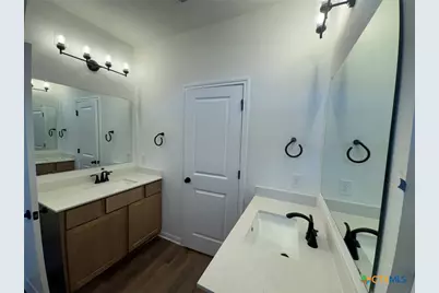 3717 Pin Oak Hills, Seguin, TX 78155 - Photo 9