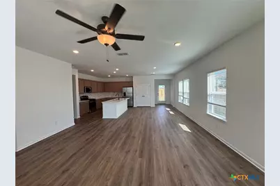 3717 Pin Oak Hills, Seguin, TX 78155 - Photo 3