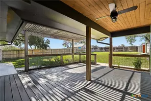 786 Renee St, Seguin, TX 78155 - Photo 31