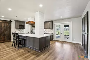 786 Renee St, Seguin, TX 78155 - Photo 11