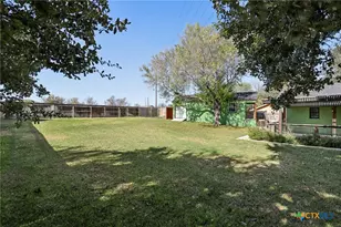 786 Renee St, Seguin, TX 78155 - Photo 41